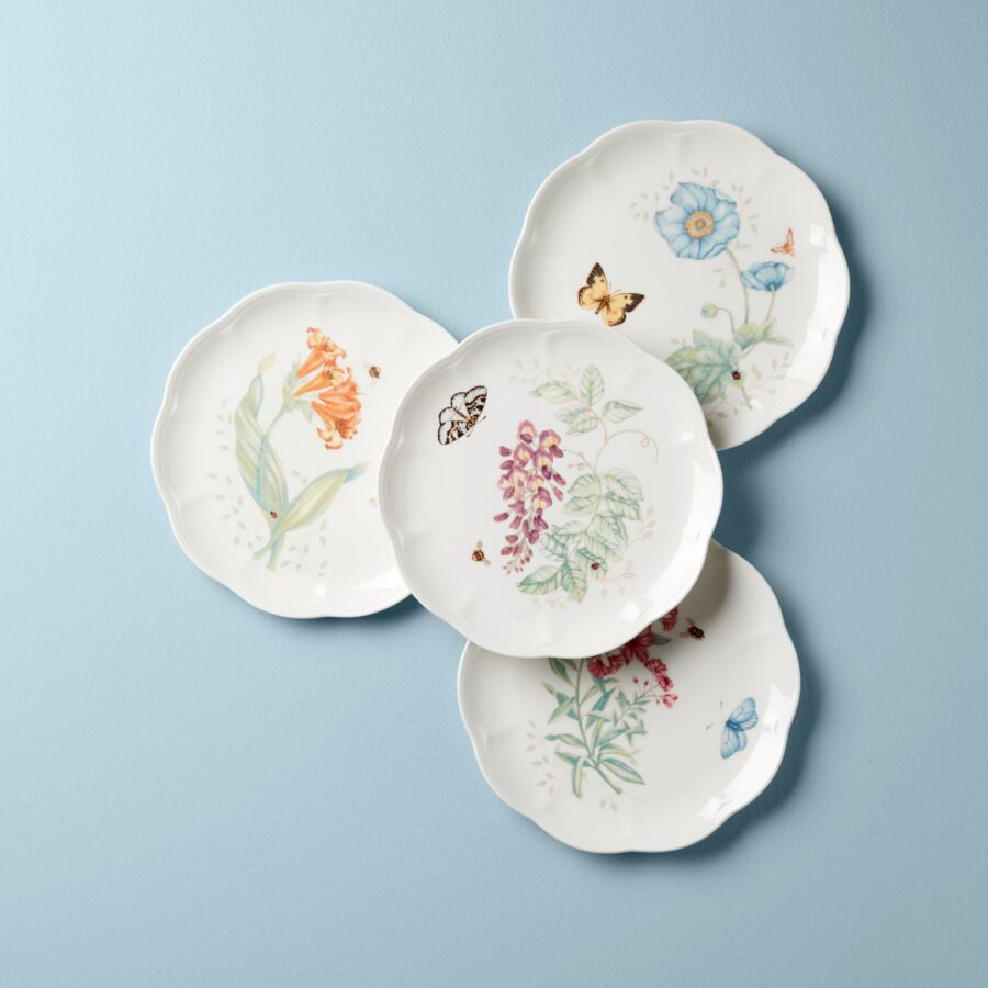 Butterfly & Bumblebee Scalloped Accent Plates - Set of 4